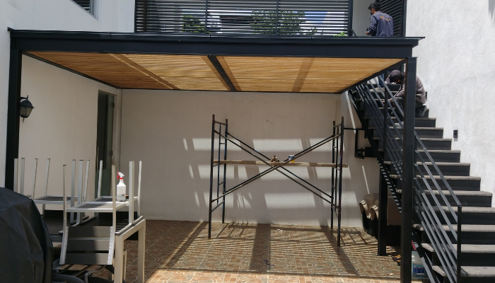PERGOLAS DE ACERO, MADERA O DOMOS DE CRISTAL TEMPLADO PARA TERRAZA EN CDMX Y BOSQUE REAL
