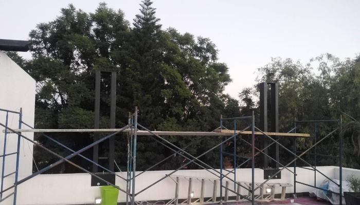 pergolas para terraza de acero con madera o aluminio y cristal templado 